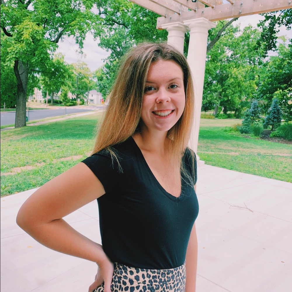 Meet your Posher, Madlyn